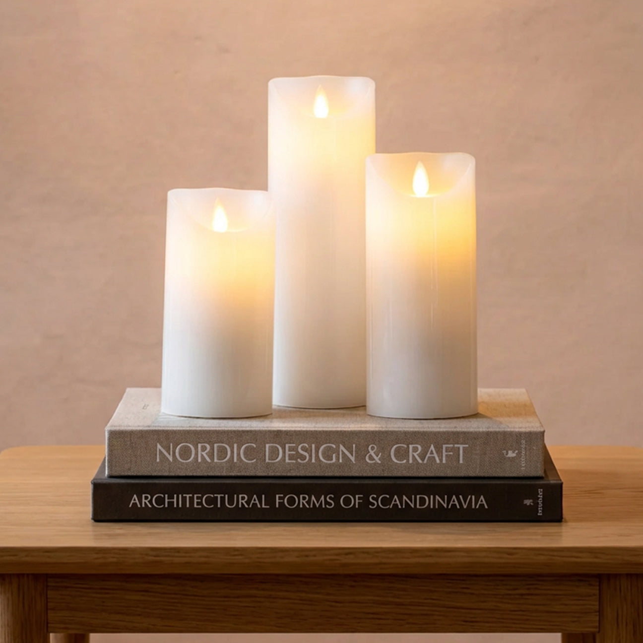 Beautiful Candles LED pillar candle white Ø 7.5 X 15-17.5-22.5 cm 3 pcs
