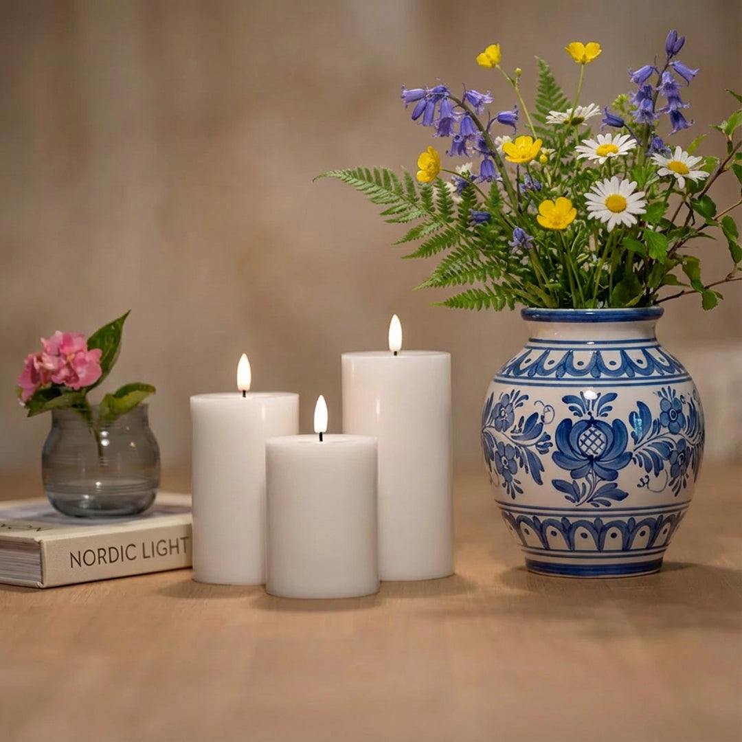 Beautiful Candles LED pillar candle white Ø 7.5 X 10-12.5-15 3 pcs